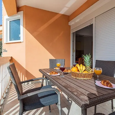 Apartment Alluring In Near And Island Banjole
