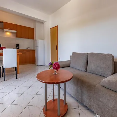 Apartament Beachside Fun Banjole